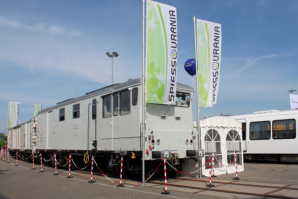Der Aussteller Spiess Urania präsentiert sich auf der InnoTrans am 28.09.2014 in Berlin mit dem Herbizid-Spritzzug zur Unkrautbeseitigung an Gleisanlagen.