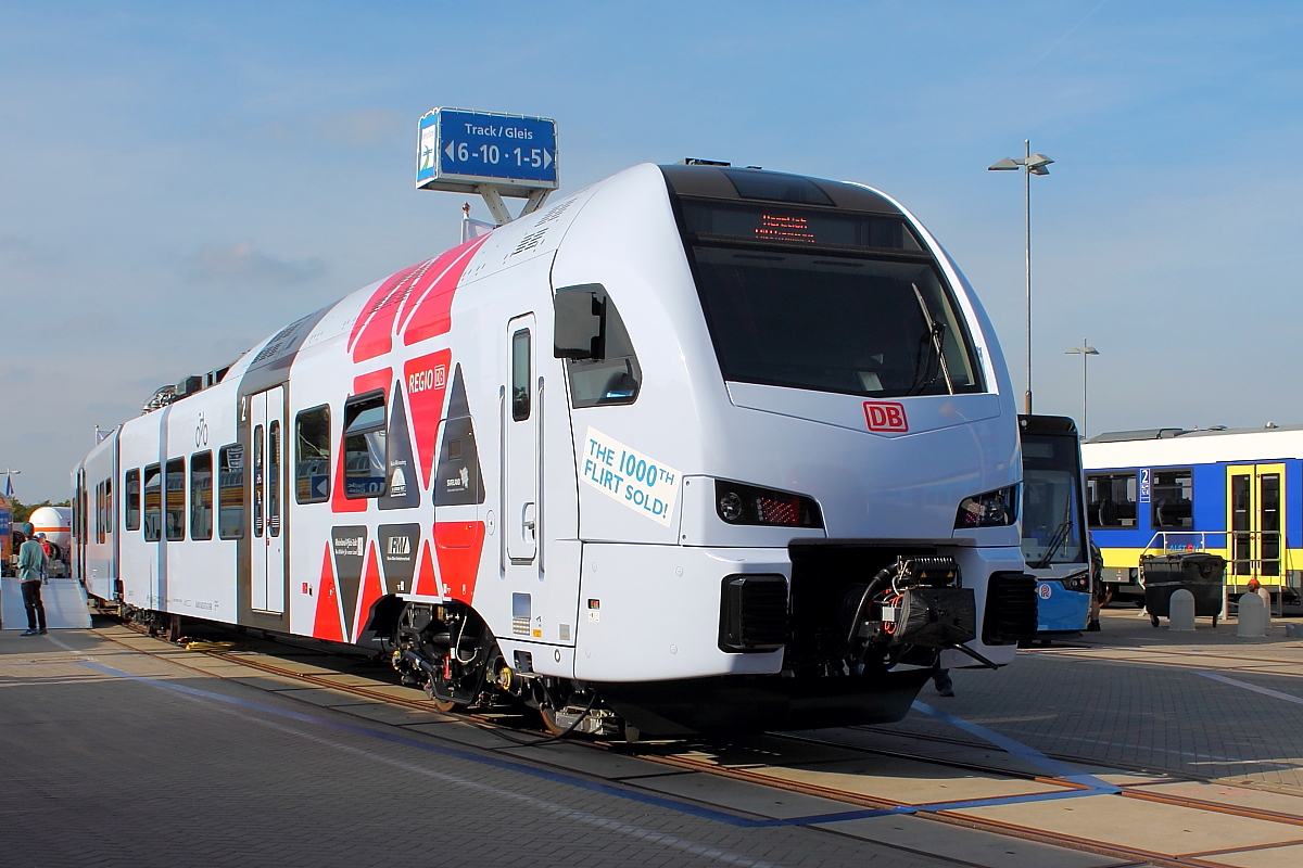 Der Aussteller Stadler Rail Group präsentiert sich auf der InnoTrans am 28.09.2014 in Berlin mit dem Elektrotriebzug FLIRT 3 für das Südwestnetz der DB-Regio.