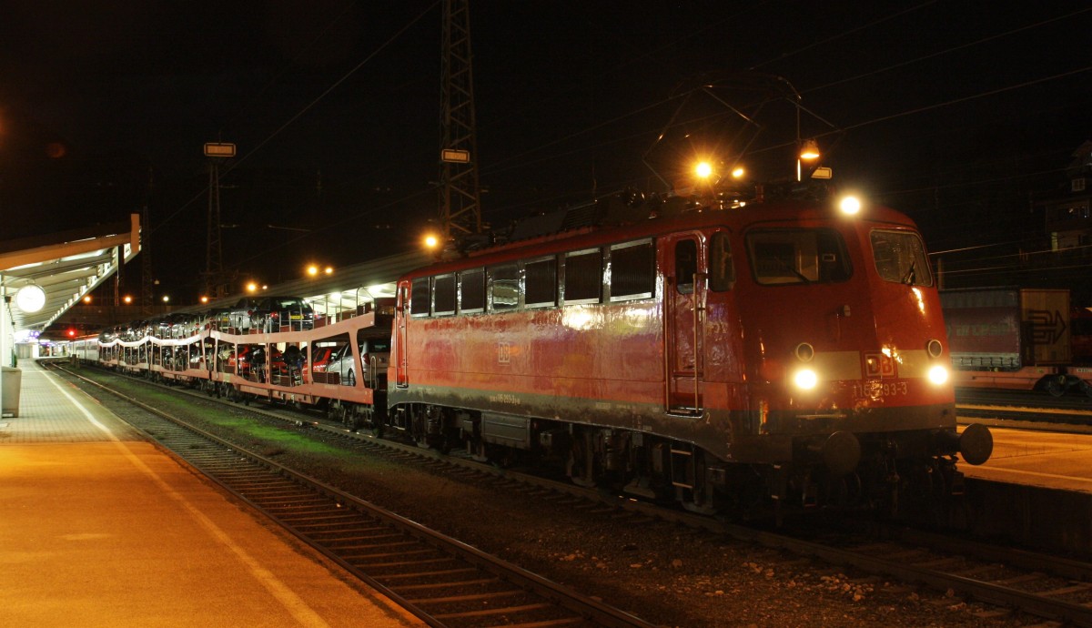Der AZ 43322 mit 115 293-3 hält am Abend des 8.9.2014 im Bahnhof Kufstein. Er kommt von Innsbruck und fährt weiter nach Düsseldorf. 