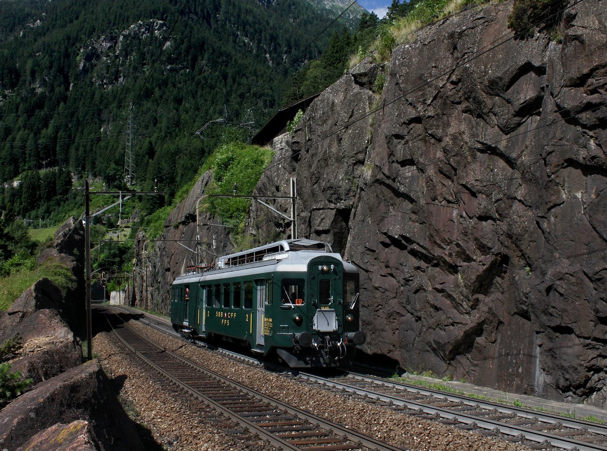 Der BDe 4/4 1646 als Sonderzug am 16.07.2016 unterwegs bei Wassen.