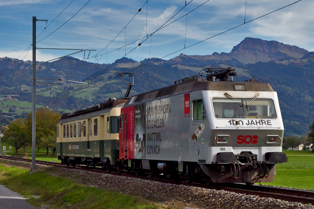 Der BDe 4/4 508 überführt die Re 456 095.Bild in Uznach den 5.10.2015