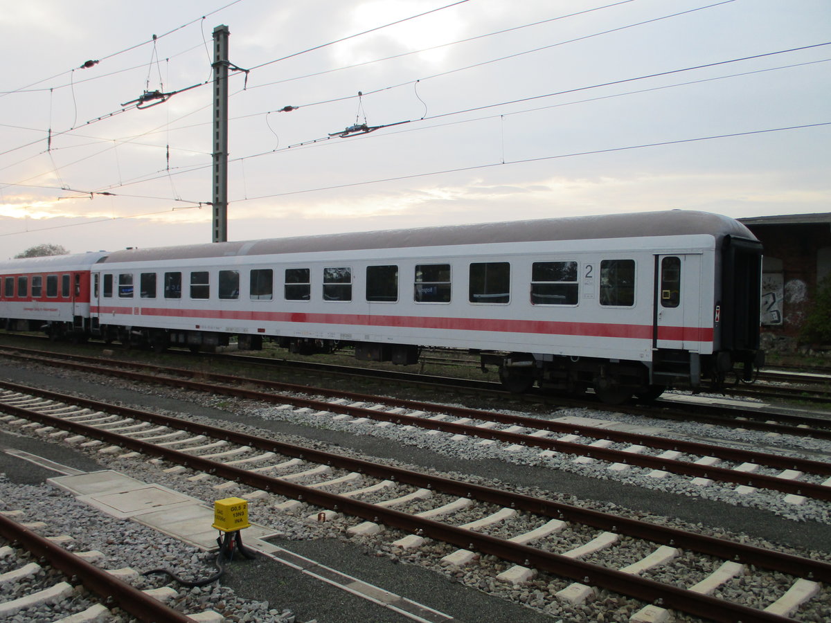 Der Bimdz 51 80 84-95 046 wurde,am 21.Oktober 2019,von der PRESS von Mukran geholt.Aufnahme in Bergen/Rügen.