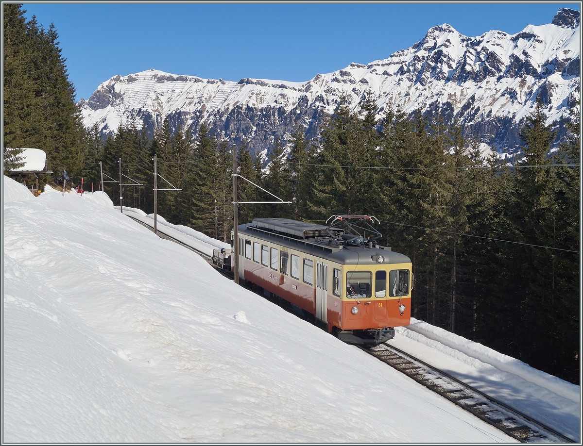 Der BLM Be 4/4 N° 31 zwischen Grütschalp und Winteregg.
9. März 2014 
