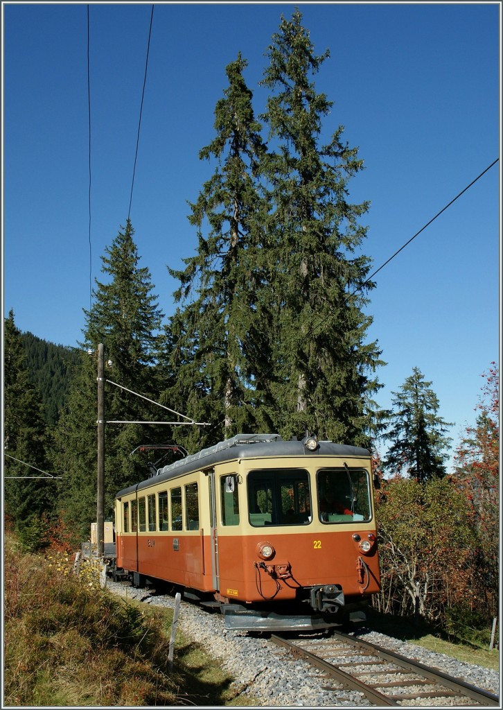 Der BLM Treibwagen Be 4/4 22 als Regionalzug 765 kurz nach Grütschalp.
24. Oktober 2013