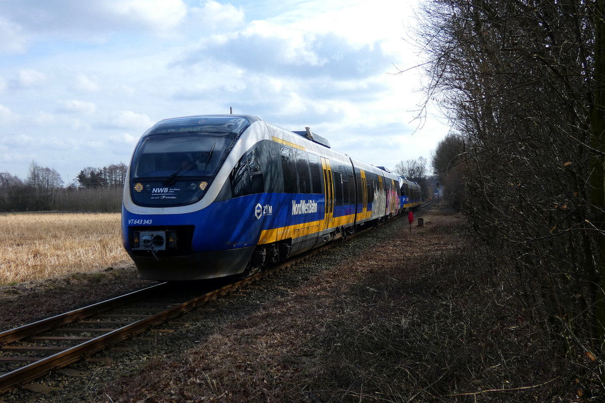 Der Borkener RE14 VT 643 343 Talent der Nordwestbahn Streckenabschnitt zwischen Rhade - Borken Westf.