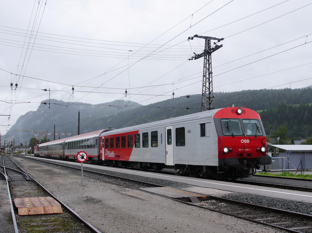 Der CityShuttle-Steuerwagen 80-73 090 führt den InterCity IC 512 Graz - Selzthal - Bischofshofen - Salzburg; Radstadt an der Ennstalbahn, 17.08.2015
