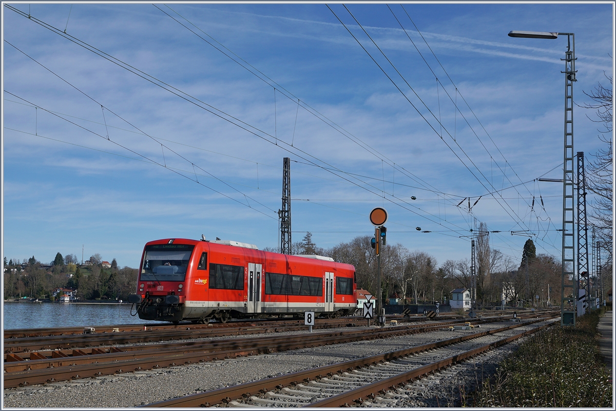 Der DB VT 650 020 (UIC 9580 0 650 020-0 D-DB) erreicht Lindau Hbf. 

17. März 2019