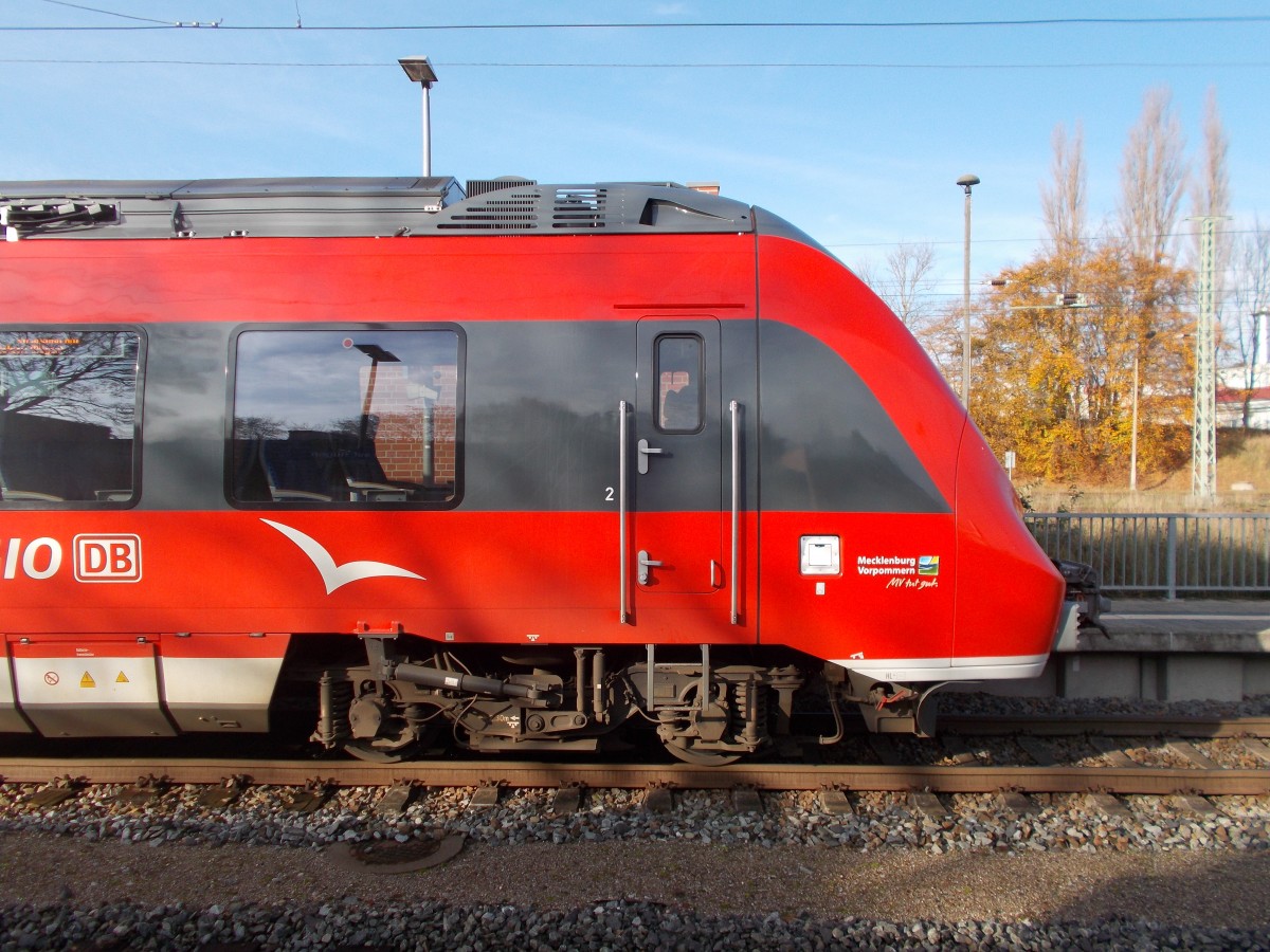 Der Einstiegsbereich für den Lokführer am 442 344 aufgenommen am 09.November 2014 in Bergen/Rügen.