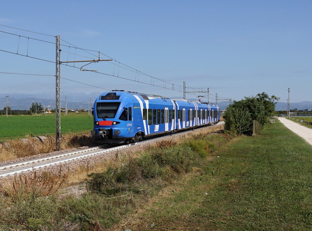 Der ETR 343 007 als R nach Mantua am 26.09.2018 unterwegs bei Villafranca di Verona.