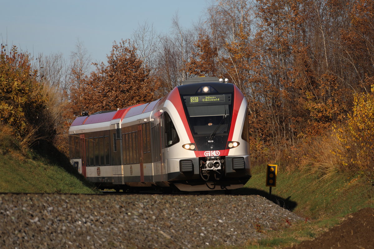 Der Herbst strahlte am 14.November nochmal kurz auf. 
Mit prächtigem Sonnenschein über der Weststeiermark glänzte das Laub in allen erdenklichen Farben. 
