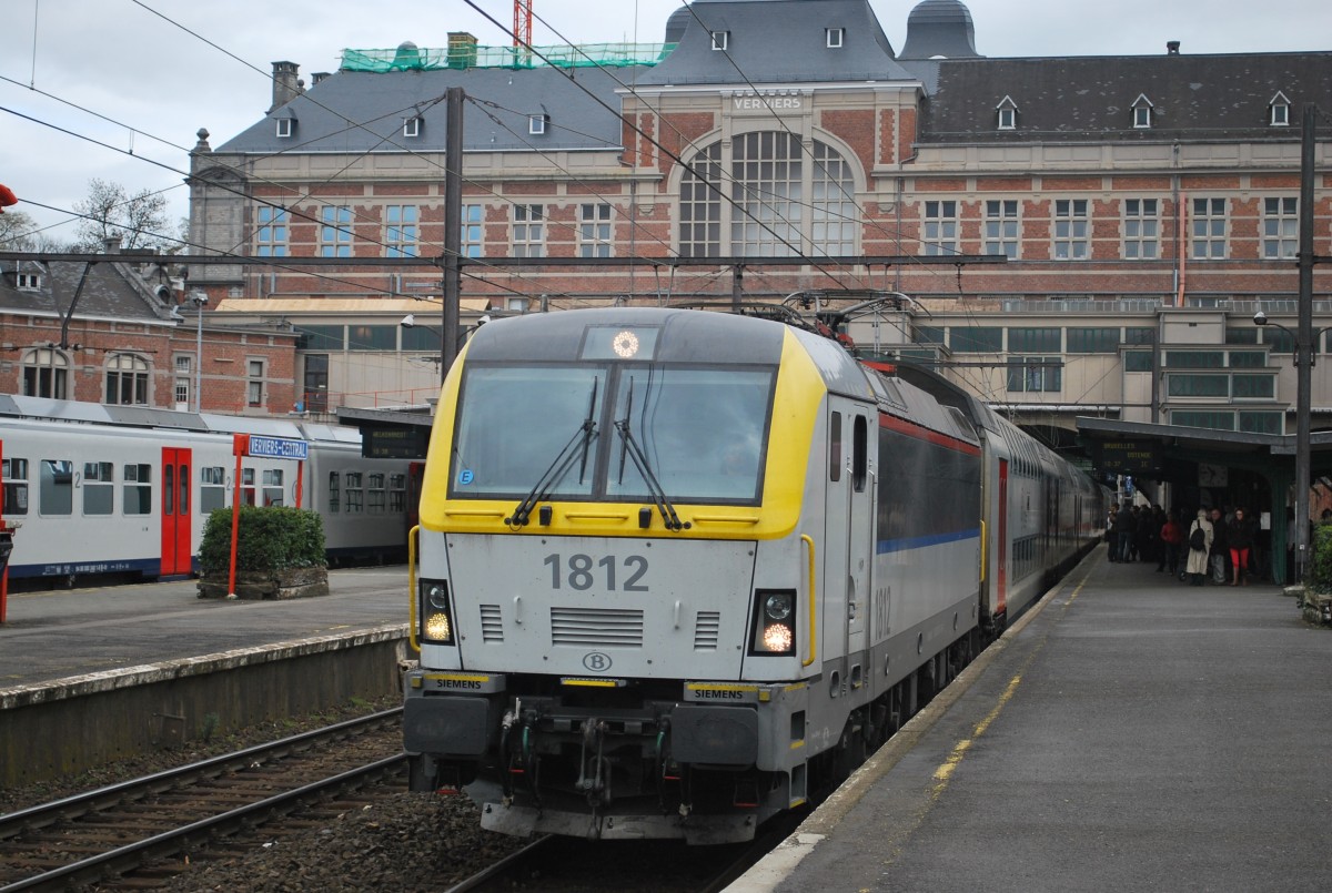 Der IC-A nach Oostende trifft im Vervierser Hbf (Central) ein (22. März 2014).