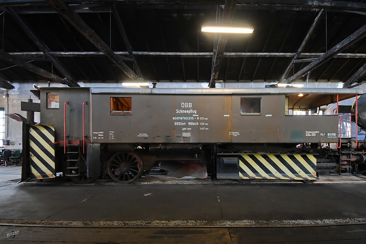 Der Klimaschneepflug 80 81 976 310-9 war Ende August 2019 im Heizhaus Lienz ausgestellt.