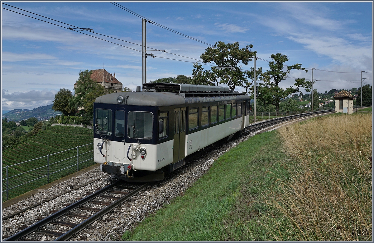 Der MOB Be 4/4 1006 (ex Bipperlisi) auf dem Weg nach Chernex kurz vor Châtelard VD. 

12. August. 2019