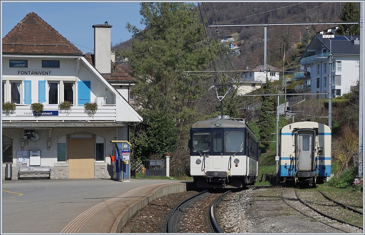 Der MOB Be 4/4 1007 ist in Fontanivent auf dem Weg nach Montreux. Der ehemalige asm Triebwagen hat nun die MOB Farbgebung herhalten, und ist (leider) weit weniger im Personenzugsdienst im Einsatz als vor ein paar Jahren. 

16. März 2023