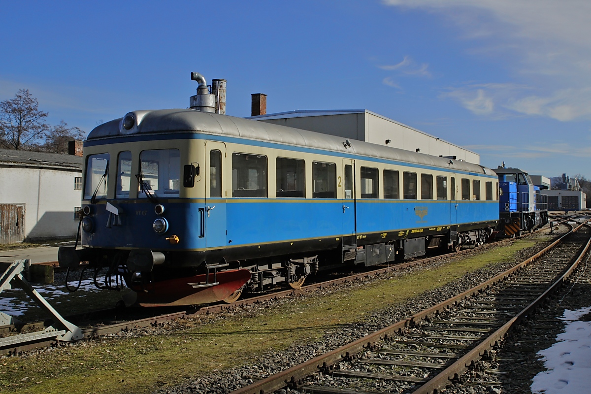 Der Museumstriebwagen VT 07 der Regentalbahn war am 14.02.2019 in Viechtach abgestellt
