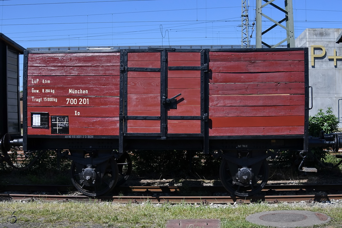 Der offene Güterwagen München 700 201 Xo war Anfang Juni 2019 im Bayerischen Eisenbahnmuseum Nördlingen ausgestellt.