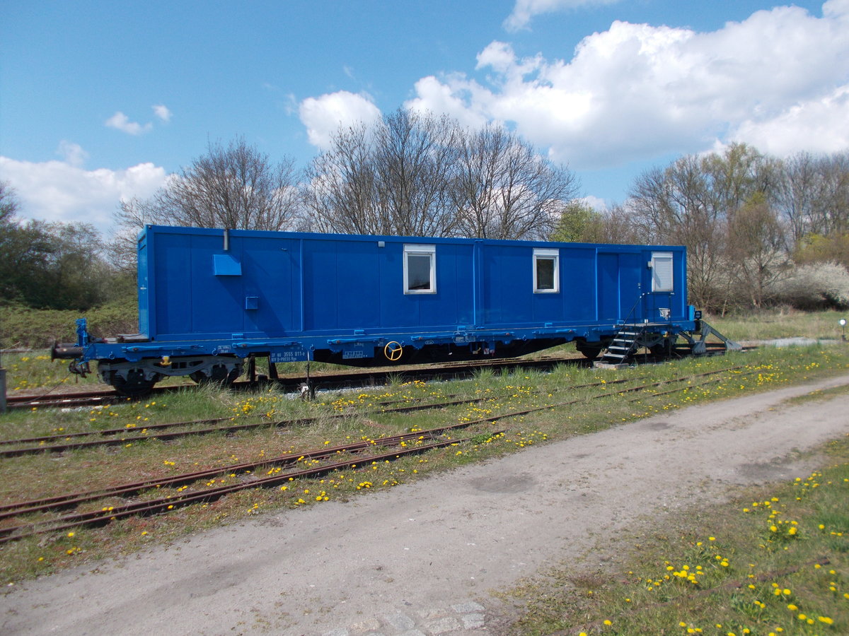 Der Rgs 37 80 3555 011-0,am 03.Mai 2016,als Unterkunft in Putbus.