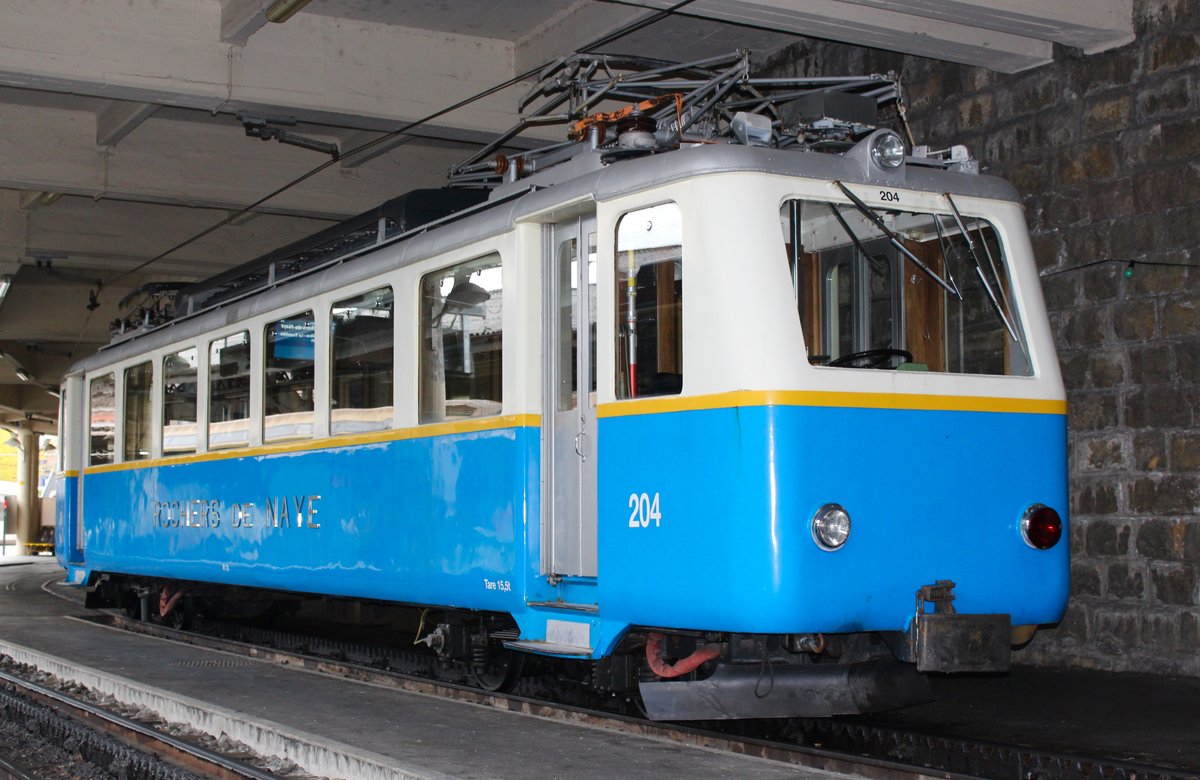 Der Rochers de Naye Bhe 2/4 Nr. 204 abgestellt in Montreux. Sonntag, 29. Oktober 2017