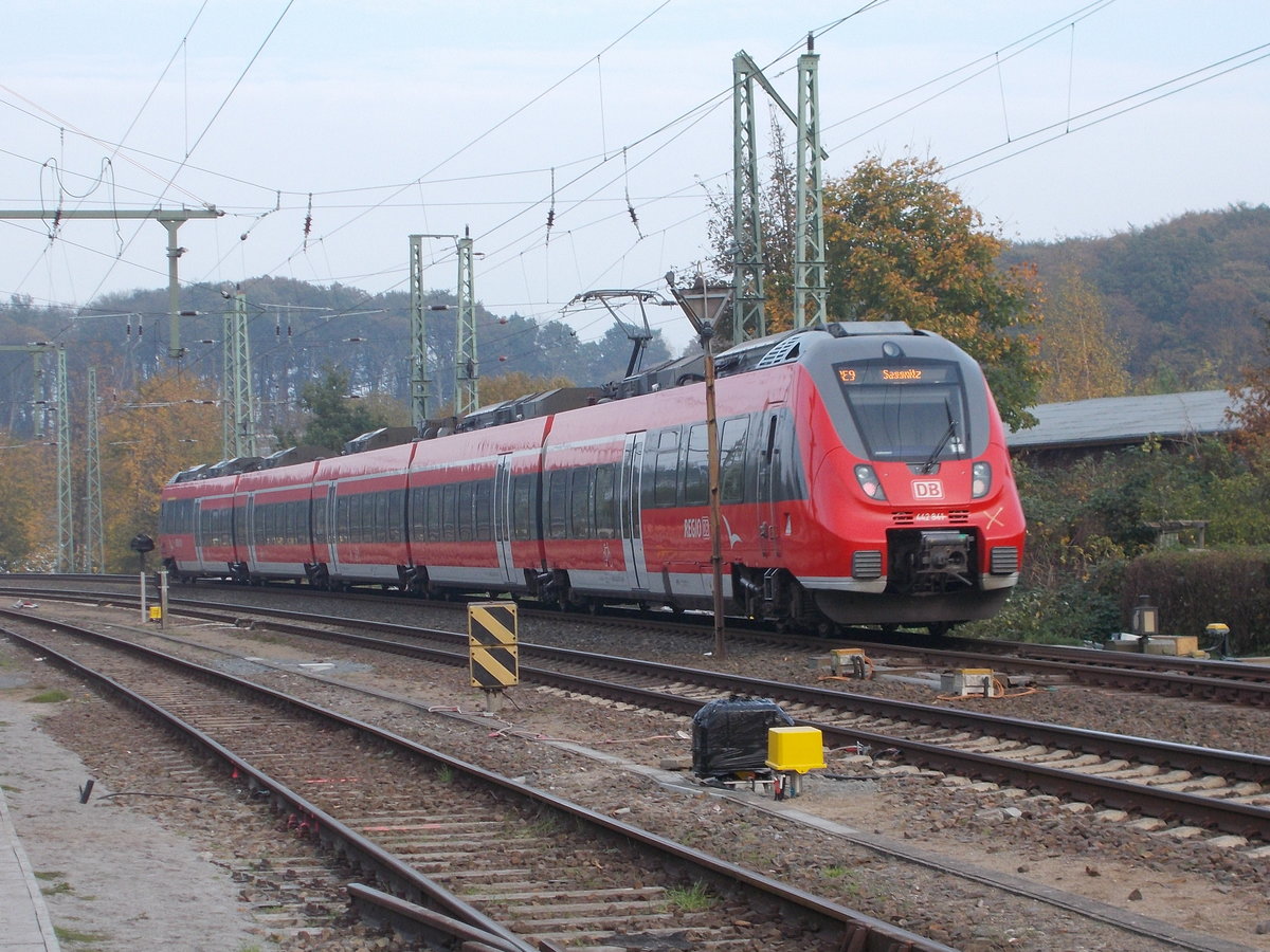 Der Rostocker 442 841,an der Nordausfahrt,aus Bergen/Rügen am 20.Oktober 2017.