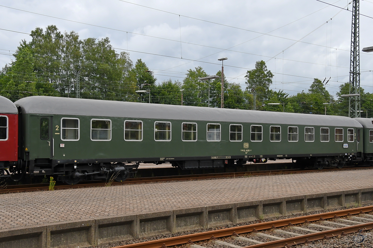 Der Schnellzugwagen 51 80 22-40 839-8 Bm war Teil eines Sonderzuges, welcher Anfang Juli 2019 in Altenbeken zu Gast war.