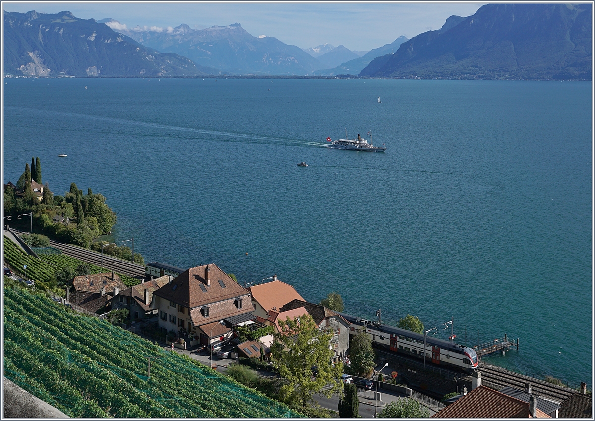 Der in St-Saphorin durchfahrende RE in Form eines SBB RABe 511 spielt auf diesem Bild nur eine Nebenrolle; gleitet doch der Blick weit über den See zu den ihn umgebenden Berge. 

26. August 2018