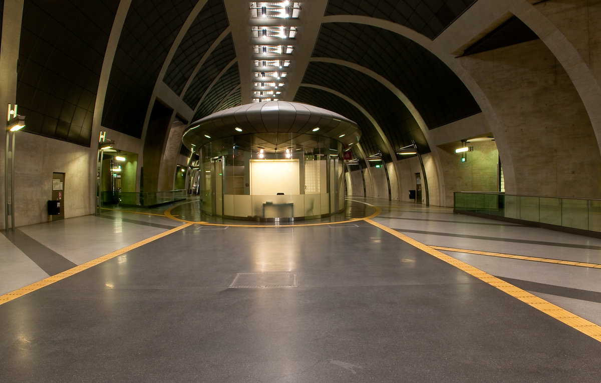 Der U-Bahnhof der KVB Linie 5 am Heumarkt. Aufgenommen am 12.5.2019.