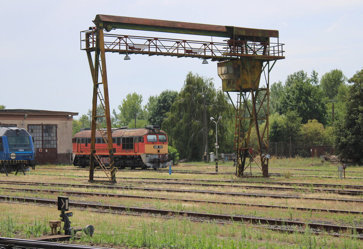 Der Verladekran im Depot Tapolca am 26.07.2025