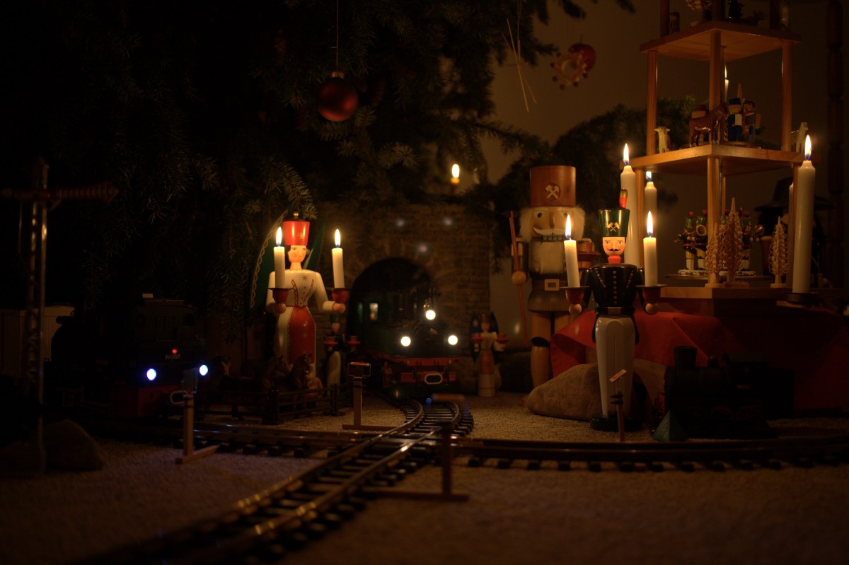 Der Weihnachtsabend nähert sich dem Ende.....24.12.2015 22:05 Uhr. 