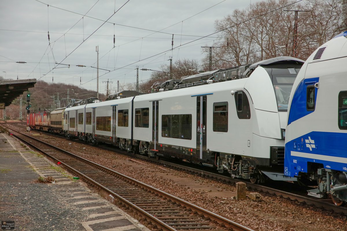 Desiro ML für ODEG in Köln West, am 22.02.2020.