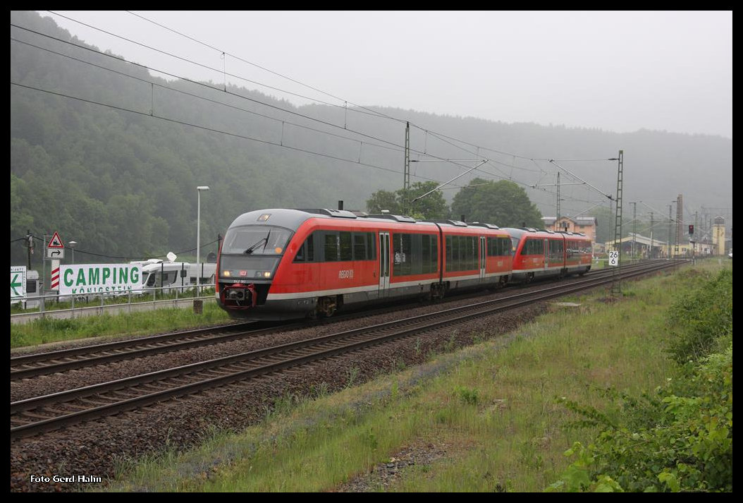 Desiros fahren generell nicht im Plandienst auf der Elbtalbahn. Sie bedienen die Strecke Bad Schandau - Sebnitz - Rumburk in Tschechien. Am 25.5.2016 kam DB 642161 um 9.33 Uhr bei Königstein als Leerzug in Richtung Dresden über die Elbtalbahn daher.