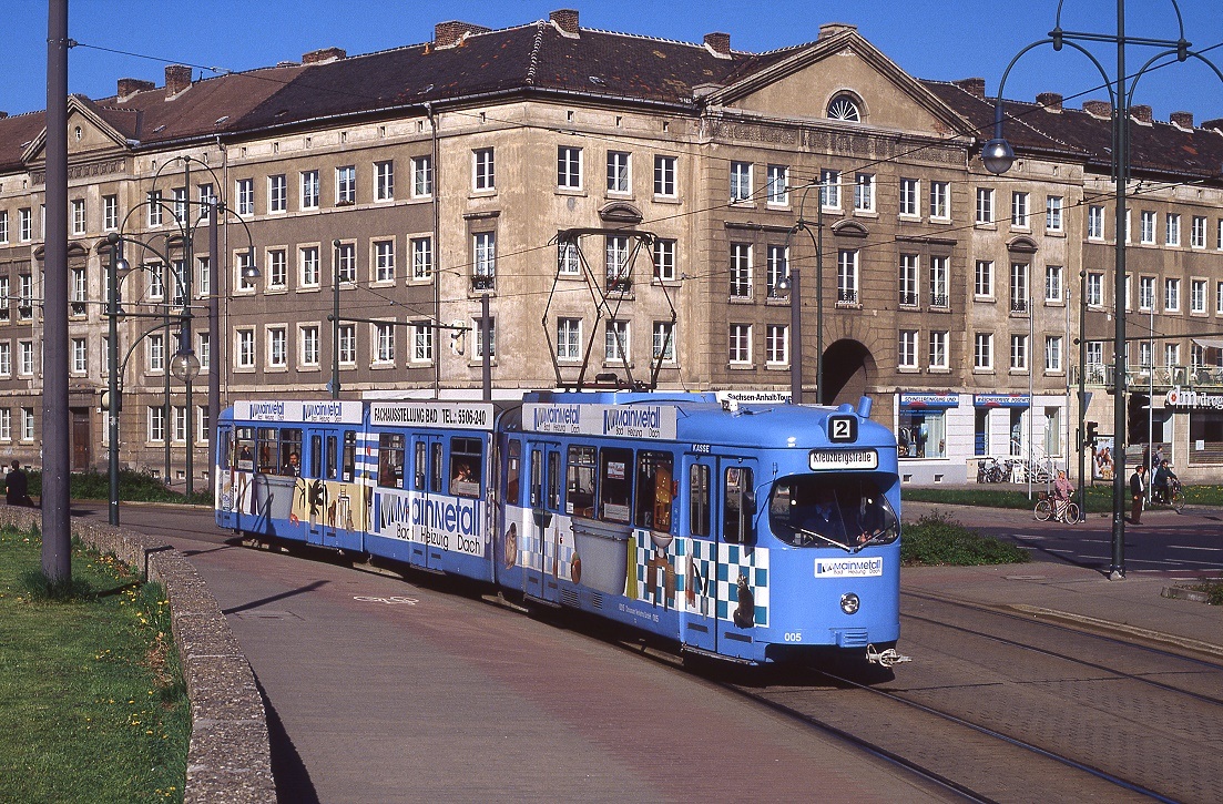 Dessau 005, Friedrichstraße, 30.04.1999.