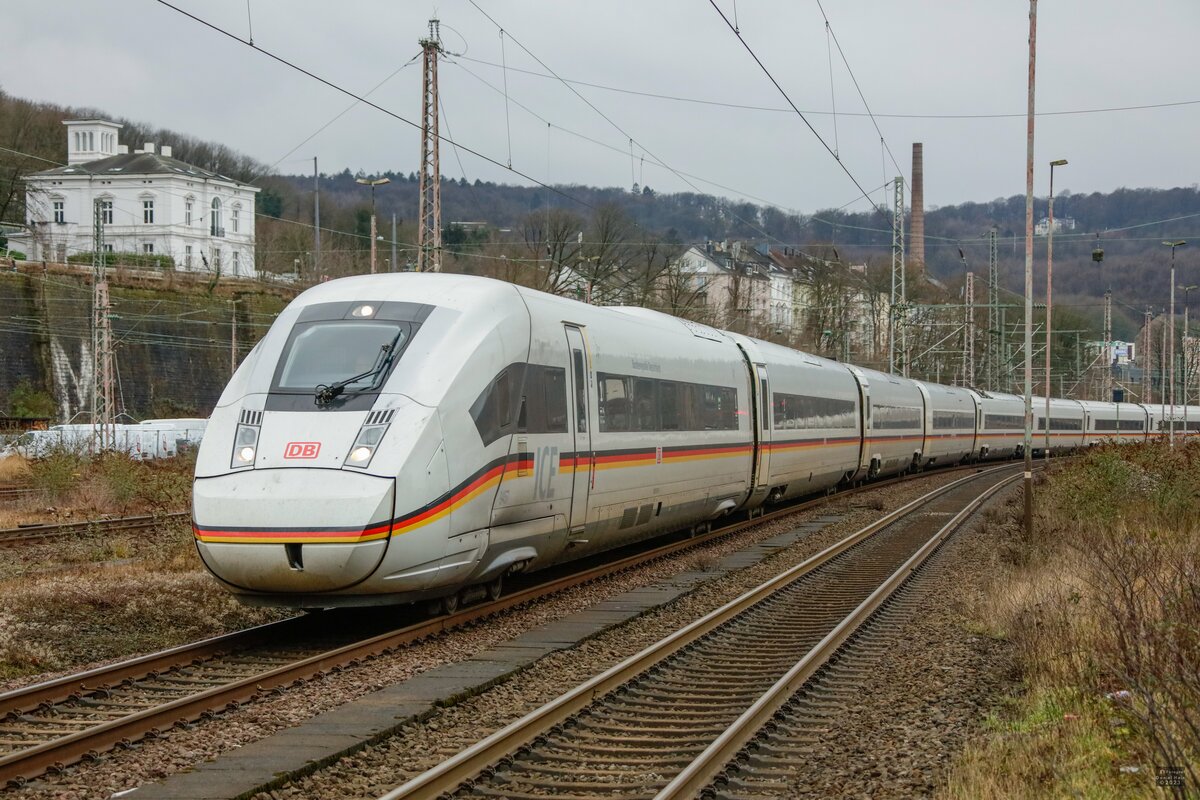 Deutschland-ICE 412 057  Bundesrepublik Deutschland  in Wuppertal, Februar 2023.