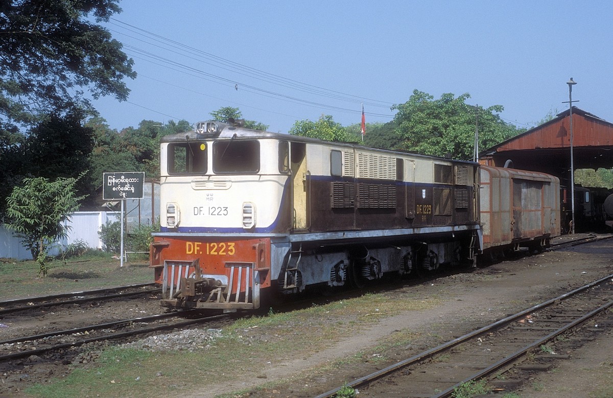 DF 1223  Bago  06.01.02