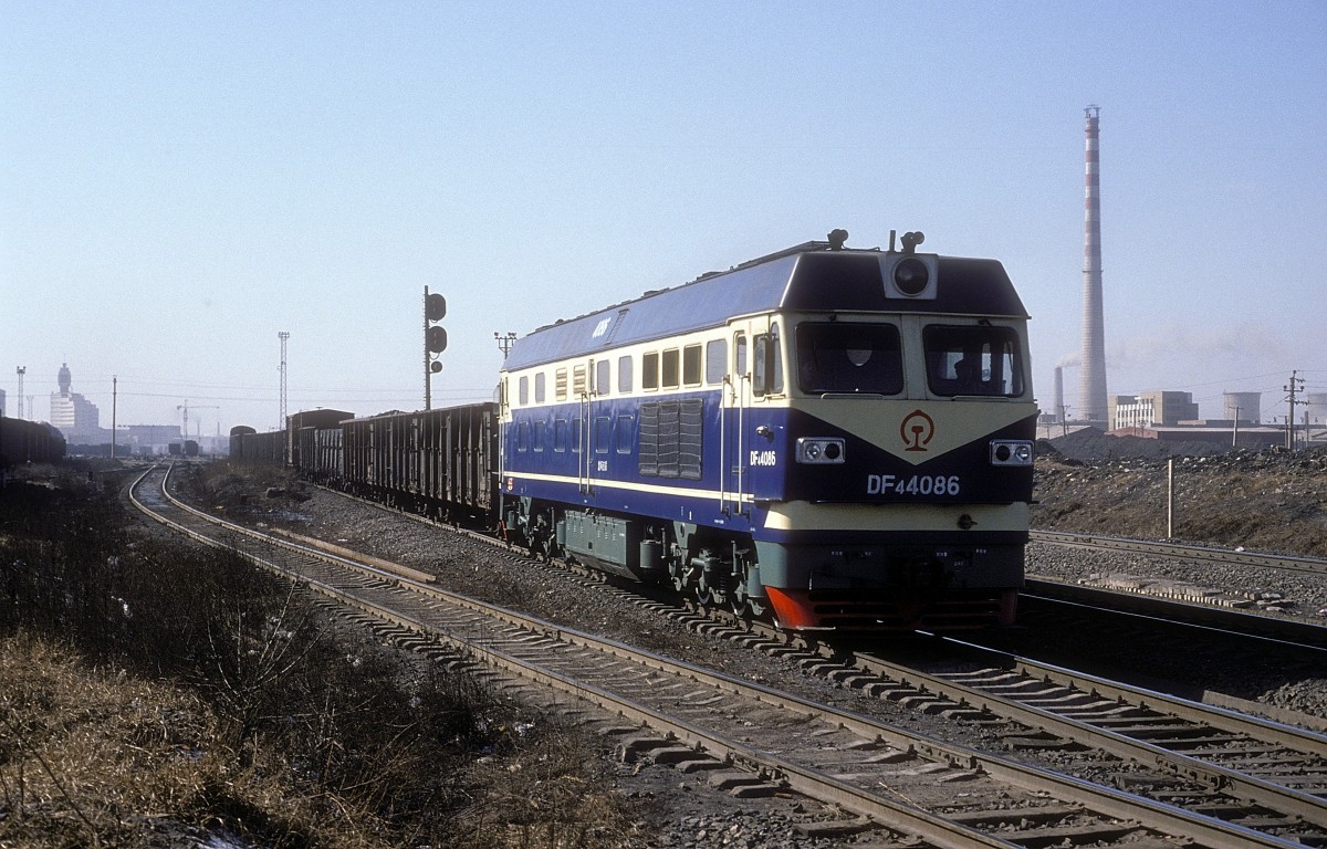 DF4C 4086  Changchun  10.03.94