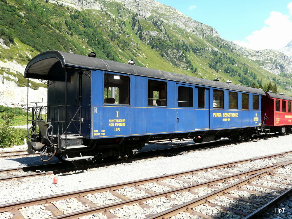DFB - Personenwagen ABD 4554 in Gletsch am 17.08.2013