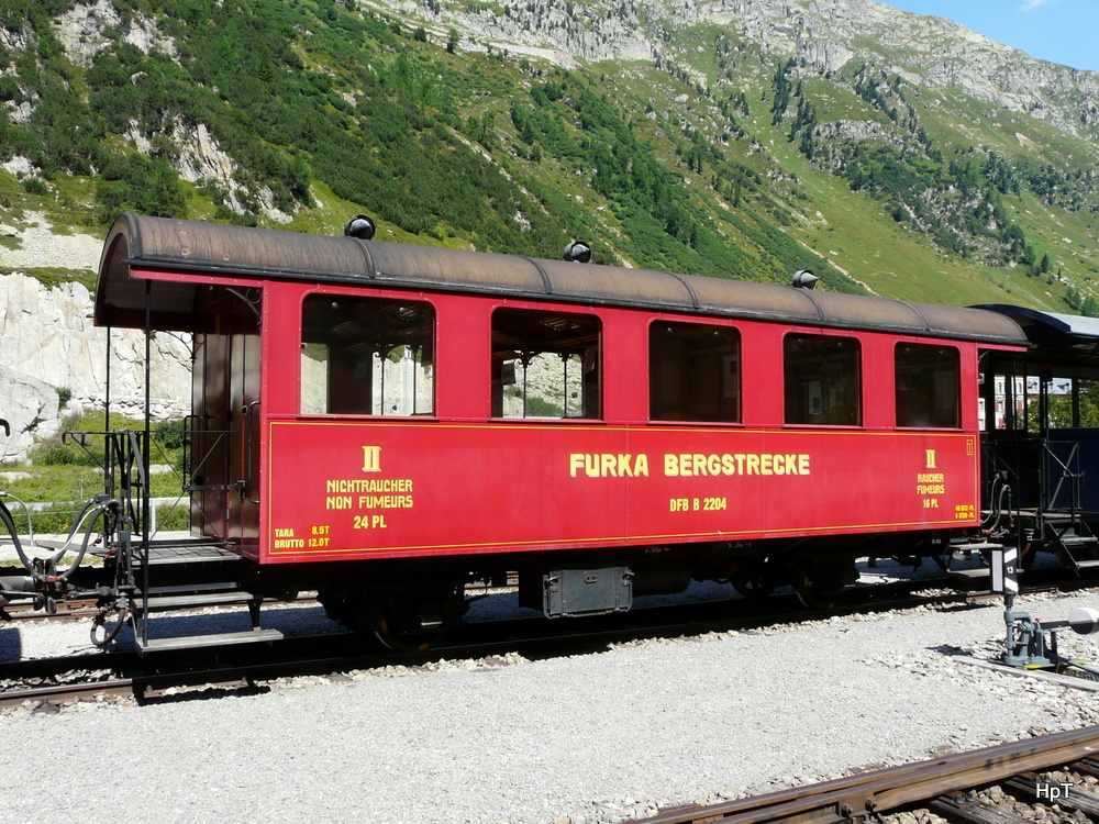 DFB - Personenwagen B 2204 in Gletsch am 17.08.2013