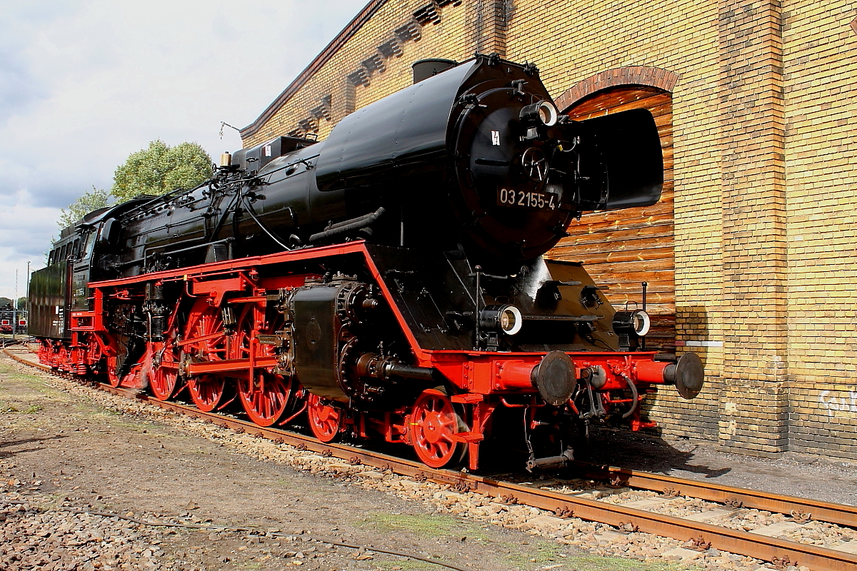 Die 03 2155-4 der WFL am 19.09.2015 zu Gast beim 12. Eisenbahnfest Berlin Schönweide.