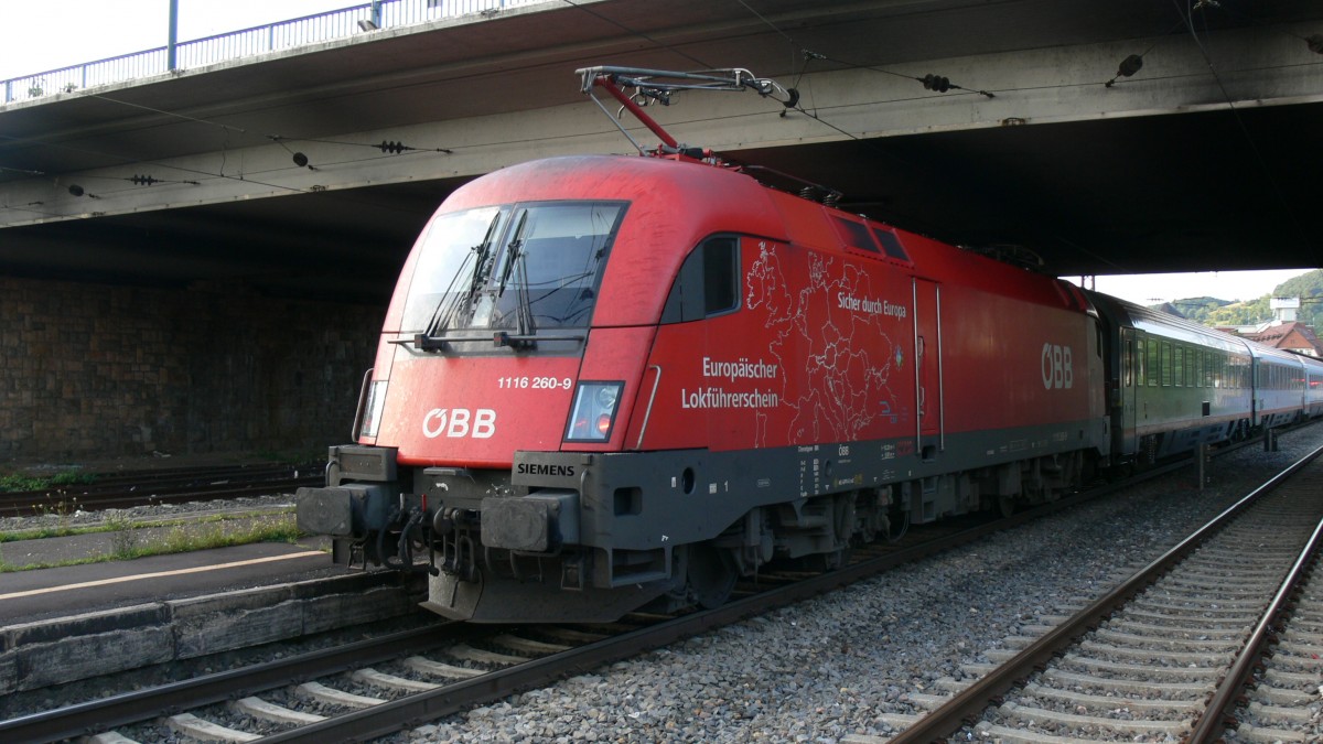 Die 1116 260-9 mit dem EC 113 in Weinheim am 20.06.2012