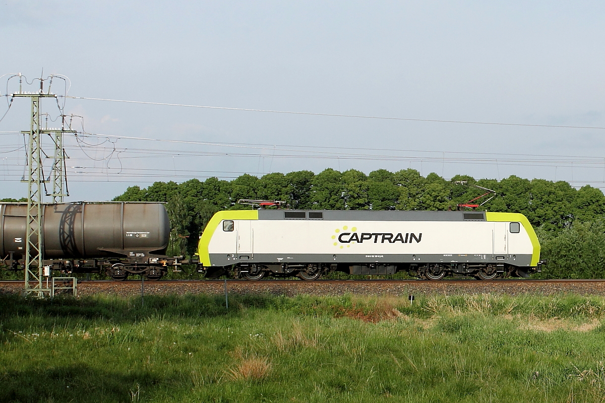 Die 152 197-0 der ITL am 16.05.2018 in Nassenheide.