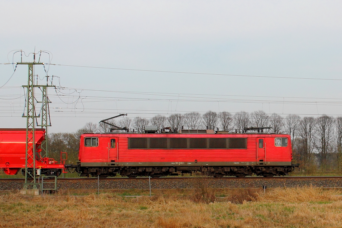 Die 155 039-1 der Railpool am 12.04.2018 in Nassenheide.
