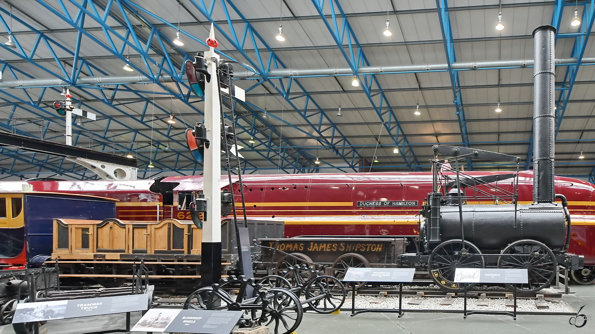 Die 1829 gebaute und 1864 ausgemusterte Dampflokomotive  Agenoria  war bei der Earl of Dudley's Shutt End Colliery Railway in Kingswinford eingesetzt. 