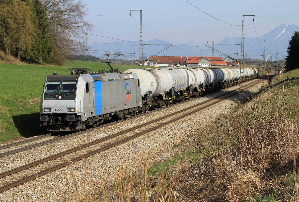 Die 185 673-1 Railpool Floyd mit Güterzug bei Straß am 29.03.2014