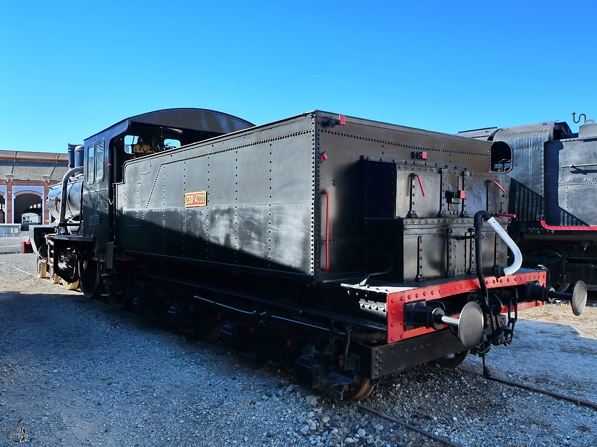 Die 1901 gebaute Dampflokomotive MZA 651  Compound  (230-4001) war Anfang November 2022 im Eisenbahnmuseum von Katalonien ausgestellt.