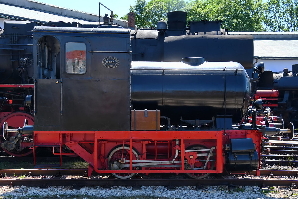 Die 1912 bei Krauss gebaute Dampfspeicherlokomotive 6601 ist betriebsfähig und war Anfang Juni 2019 im Bayerischen Eisenbahnmuseum Nördlingen ausgestellt.