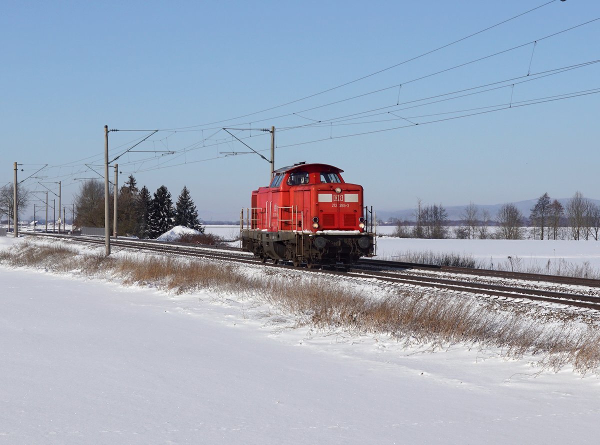 Die 212 265 am 06.01.2017 unterwegs bei Schambach.