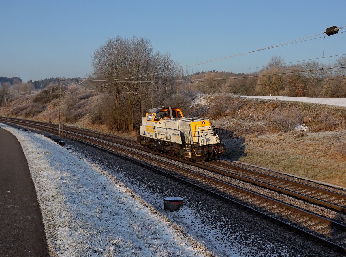 Die 261 309 am 02.12.2017 unterwegs bei Pölling.
