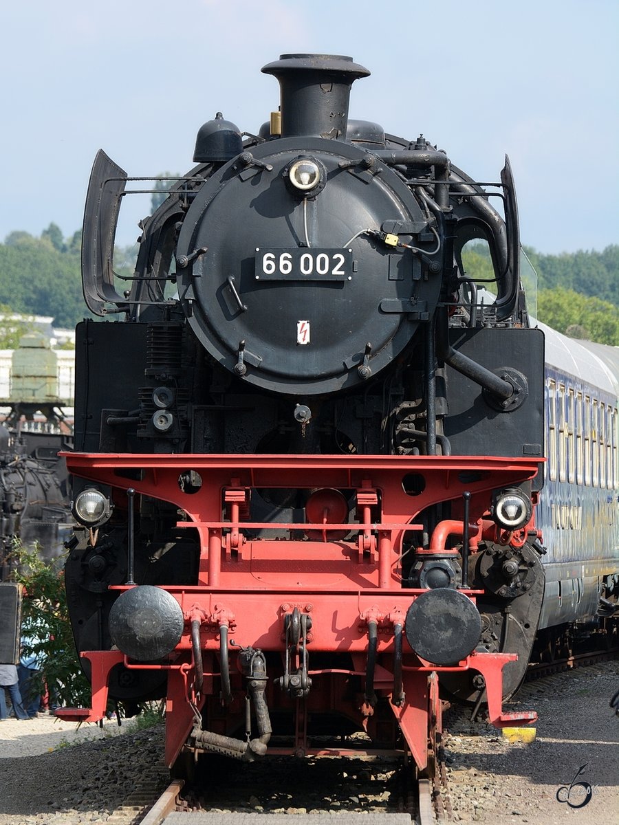 Die 66 002 im Eisenbahnmuseum Bochum (September 2016)