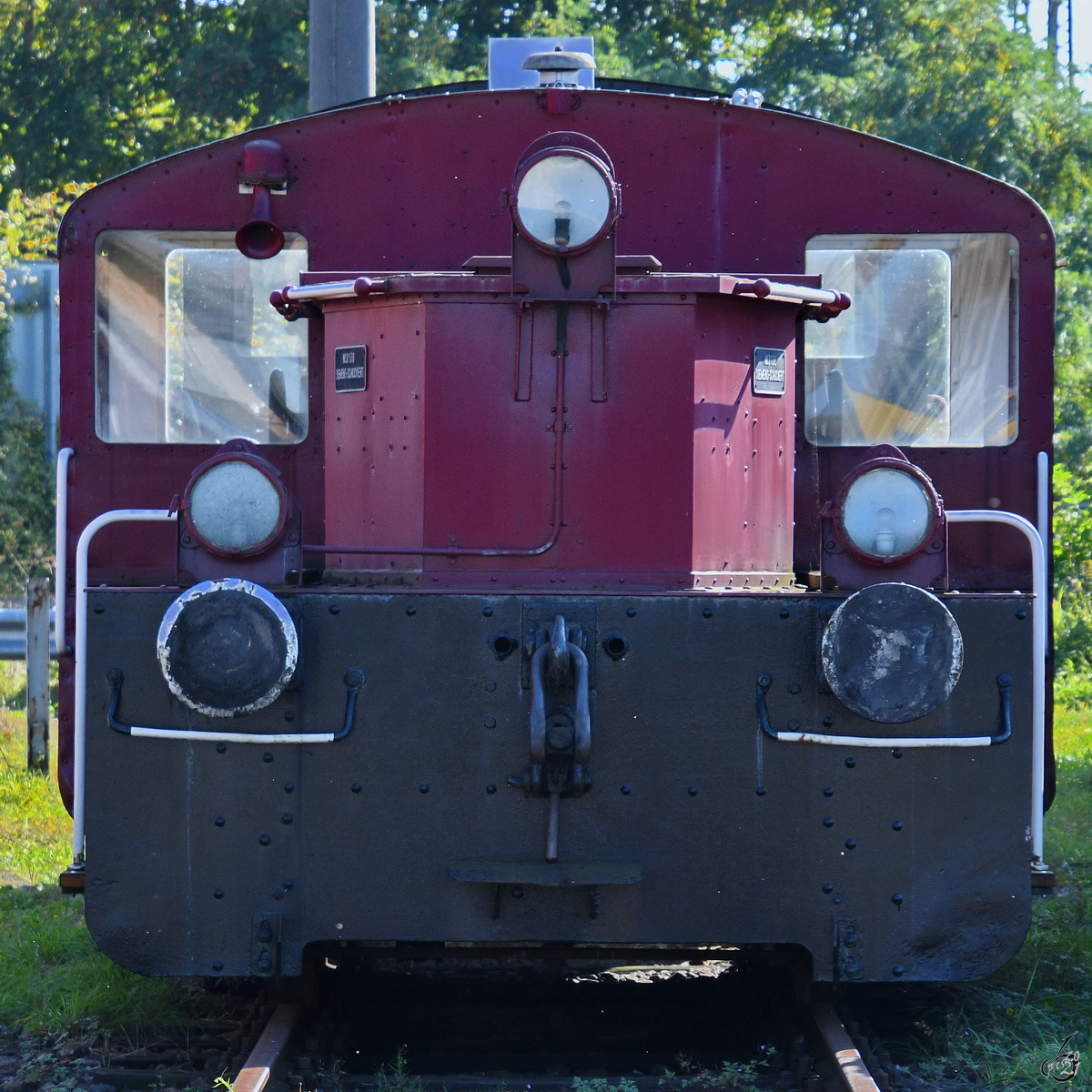 Die Akku-Kleinlokomotive Ka 4862 wurde 1936 gebaut und befindet sich im Eisenbahnmuseum Koblenz. (September 2021)