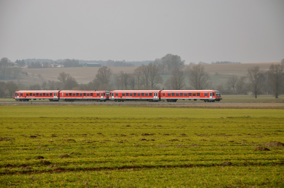 Die alte Bahn, sozusagen, der Linie A, Baureihe 628, kurz vor Markt Indersdorf am 04.03.2014, bevor die Strecke Dachau - Altomünster, Bockerl- oder auch Ludwig-Thoma-Bahn genannt, ab dem 28.4.2014 gesperrt und dann elektrifiziert wurde. 
