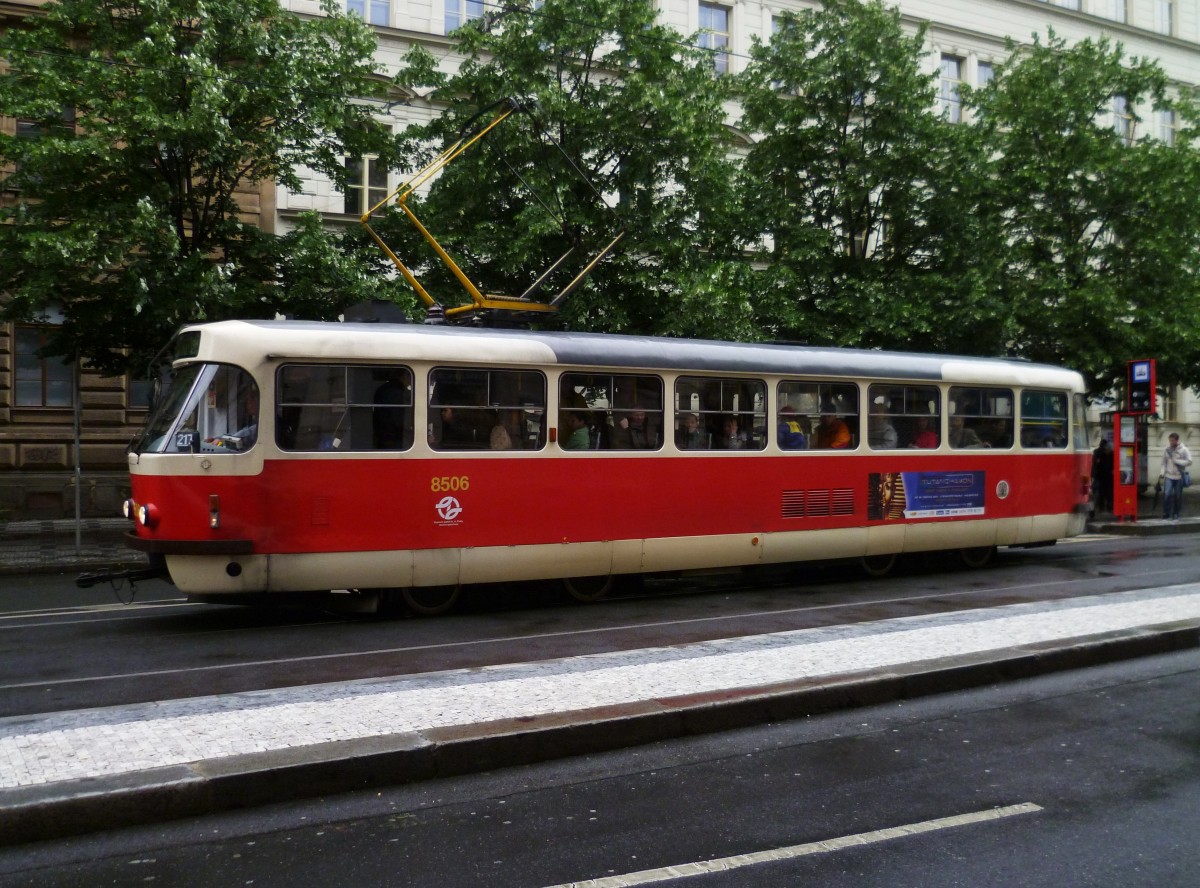 Die alte Tatra Straßenbahn in Prag am 02.06.13